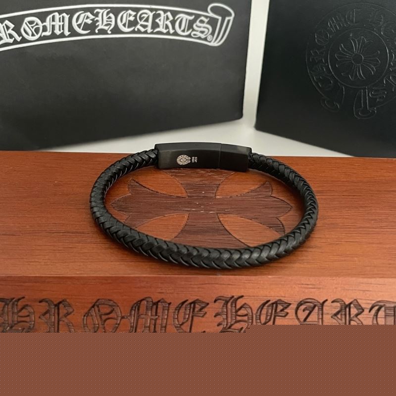 Ch**me He**ts bracelets